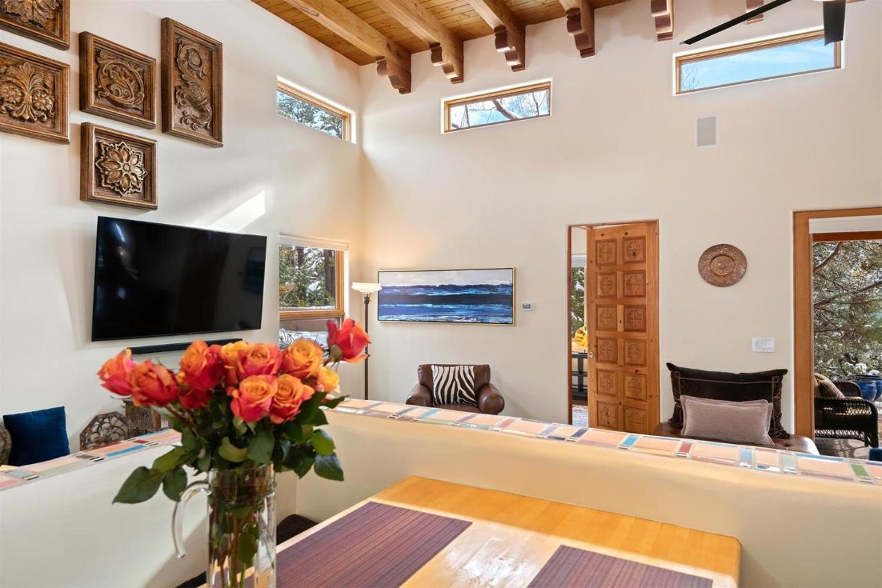 Casa Ladera Santa Fe